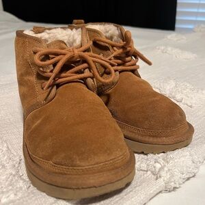 UGG Nemel boots